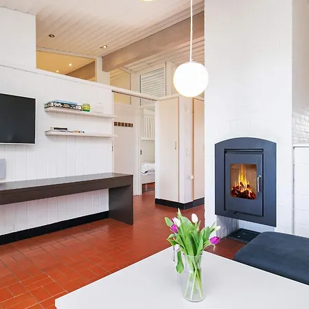 6 Person On A In Sæby