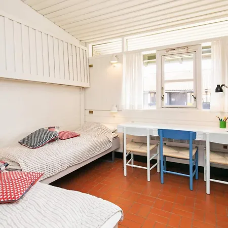 6 Person On A In 別荘 Sæby