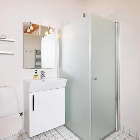 6 Person On A In * Sæby