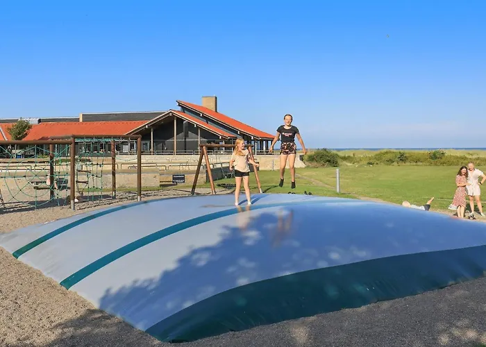 Casa vacanze 6 Person On A In